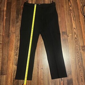 Amanda & Chelsea Women's Black with mini Pattern Pants